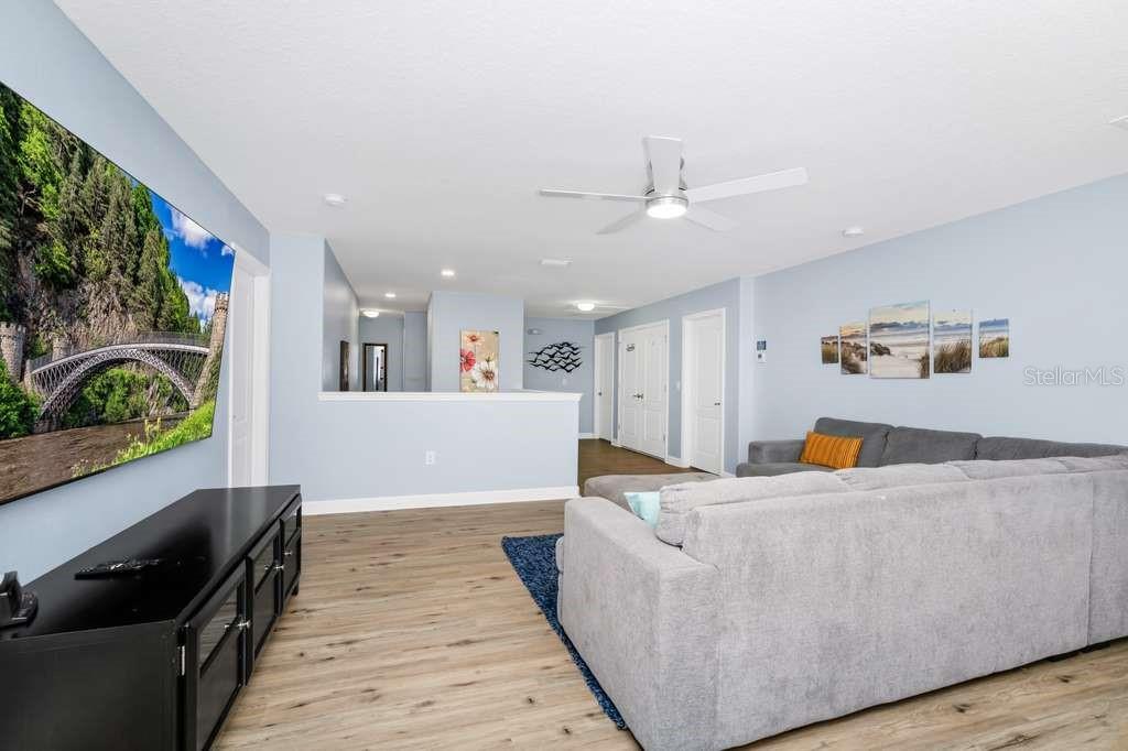 1469 ROLLING FAIRWAY DR, DAVENPORT, FL, 33896