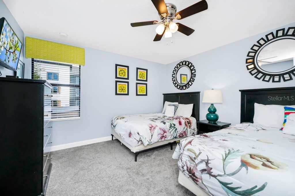 1469 ROLLING FAIRWAY DR, DAVENPORT, FL, 33896