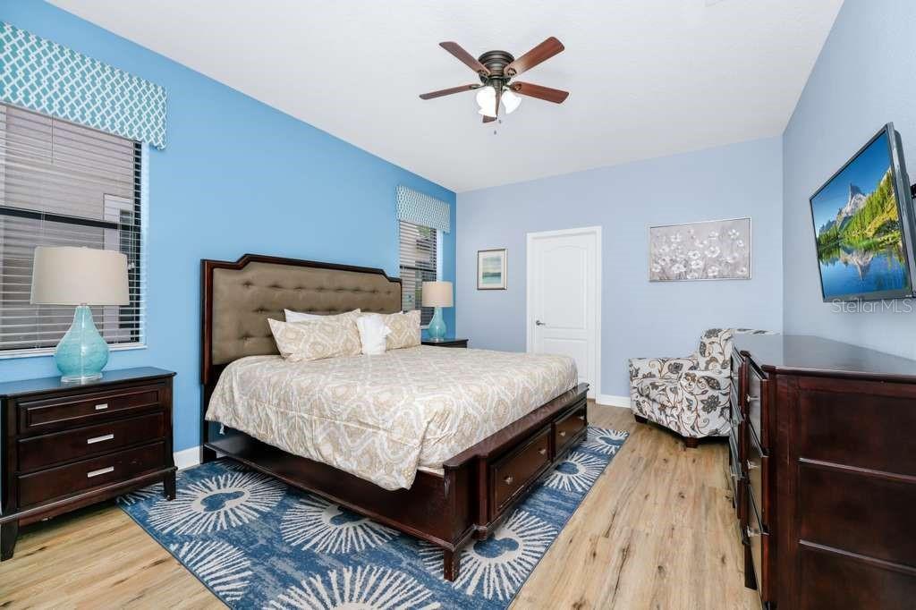 1469 ROLLING FAIRWAY DR, DAVENPORT, FL, 33896