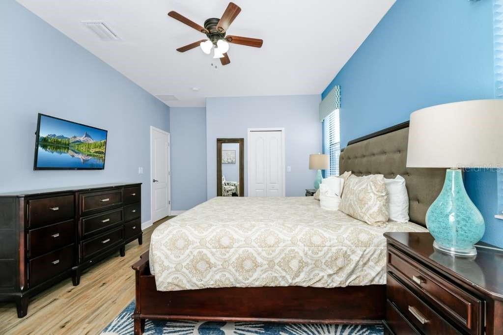 1469 ROLLING FAIRWAY DR, DAVENPORT, FL, 33896