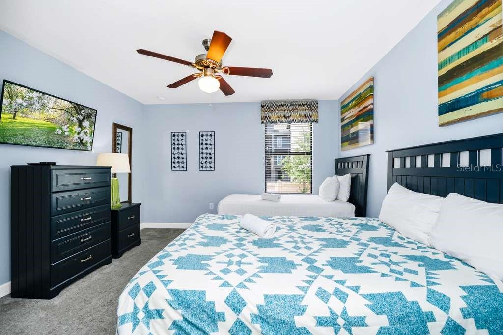 1469 ROLLING FAIRWAY DR, DAVENPORT, FL, 33896