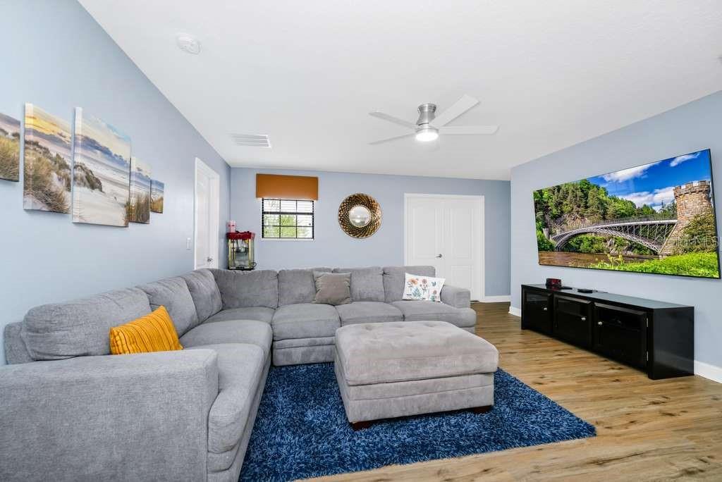 1469 ROLLING FAIRWAY DR, DAVENPORT, FL, 33896