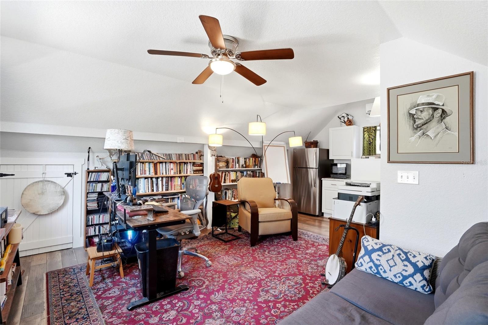 140 13TH AVE NE, ST PETERSBURG, FL, 33701