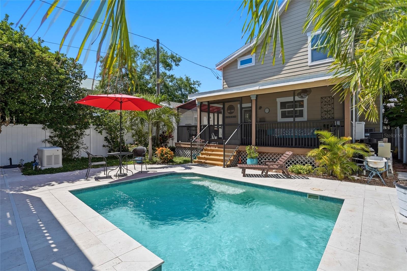 140 13TH AVE NE, ST PETERSBURG, FL, 33701