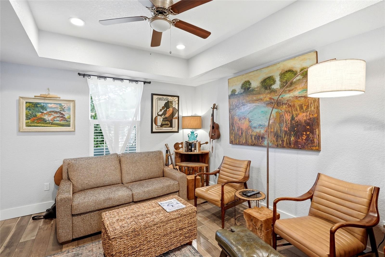 140 13TH AVE NE, ST PETERSBURG, FL, 33701