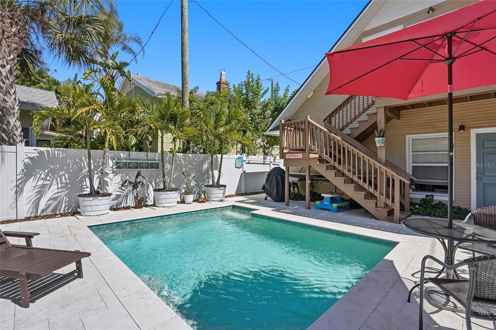 140 13TH AVE NE, ST PETERSBURG, FL, 33701