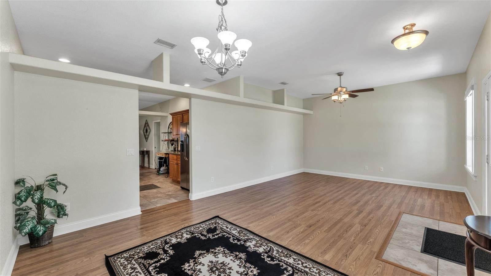 112 BENTLEY OAKS BLVD, AUBURNDALE, FL, 33823
