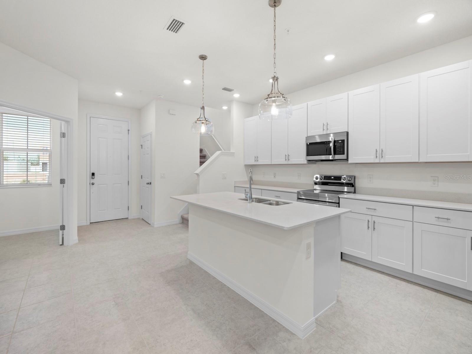 1440 SILVER LINING WAY, APOPKA, FL, 32703