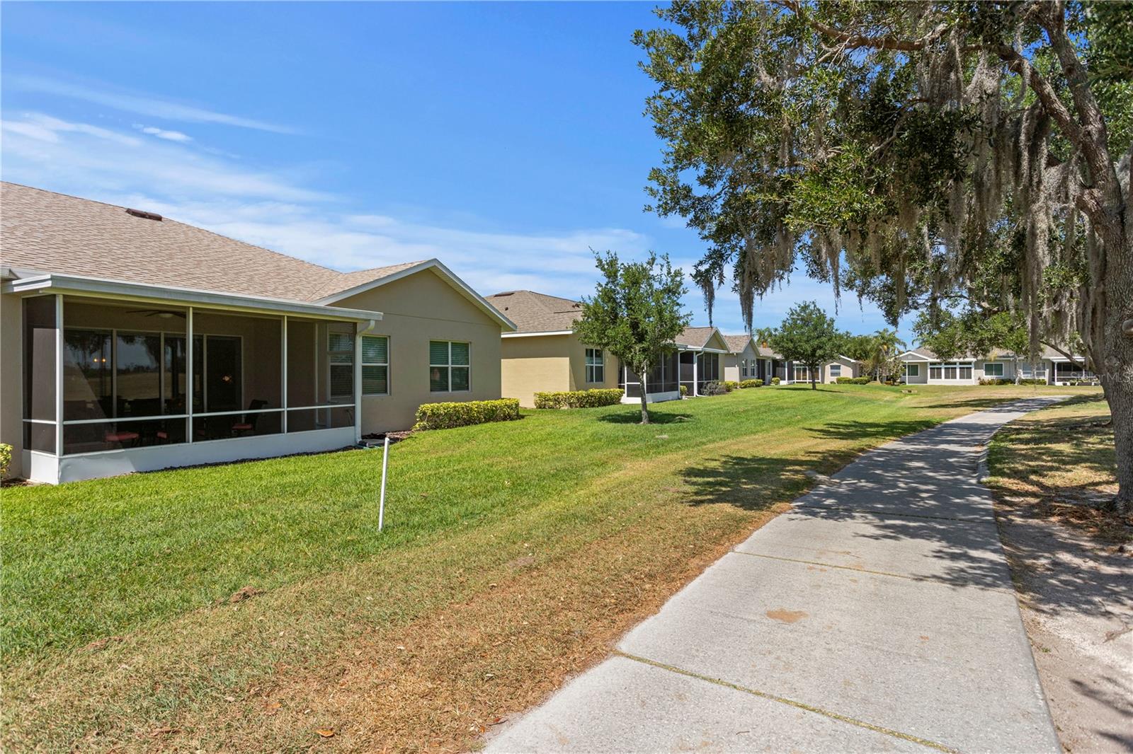 2119 SIFIELD GREENS WAY, SUN CITY CENTER, FL, 33573