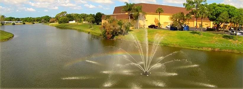 2119 SIFIELD GREENS WAY, SUN CITY CENTER, FL, 33573
