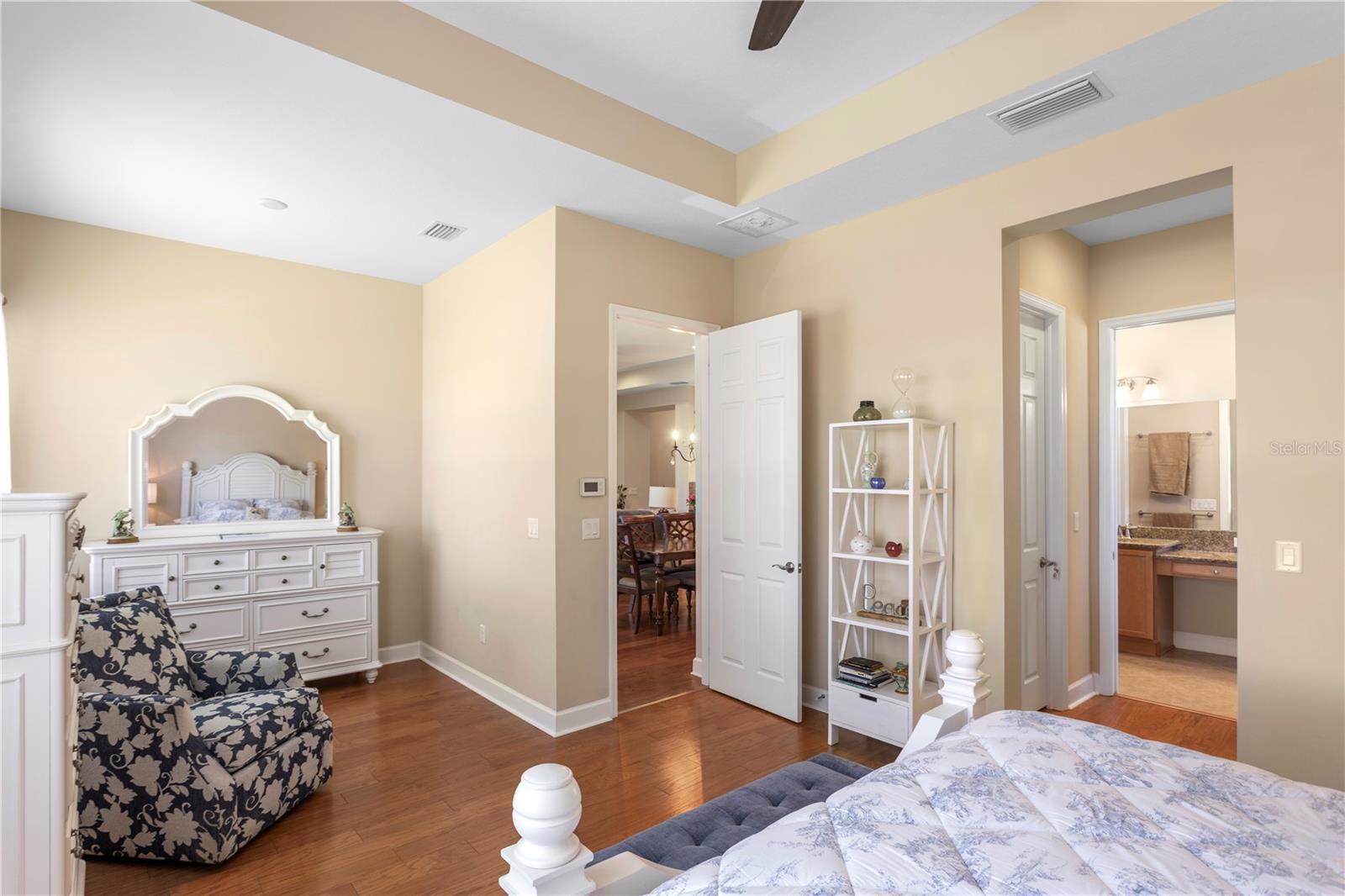 2119 SIFIELD GREENS WAY, SUN CITY CENTER, FL, 33573