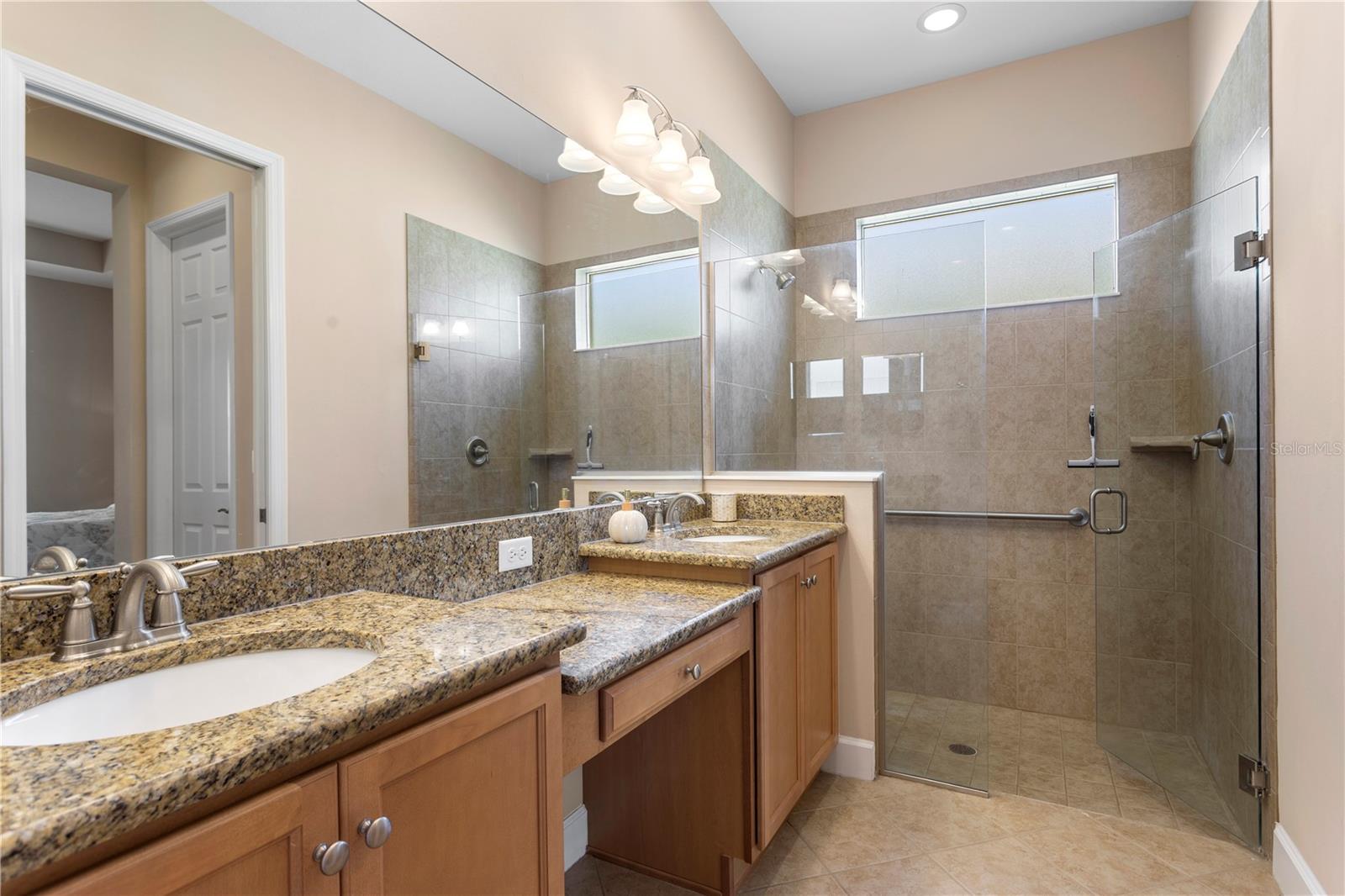 2119 SIFIELD GREENS WAY, SUN CITY CENTER, FL, 33573