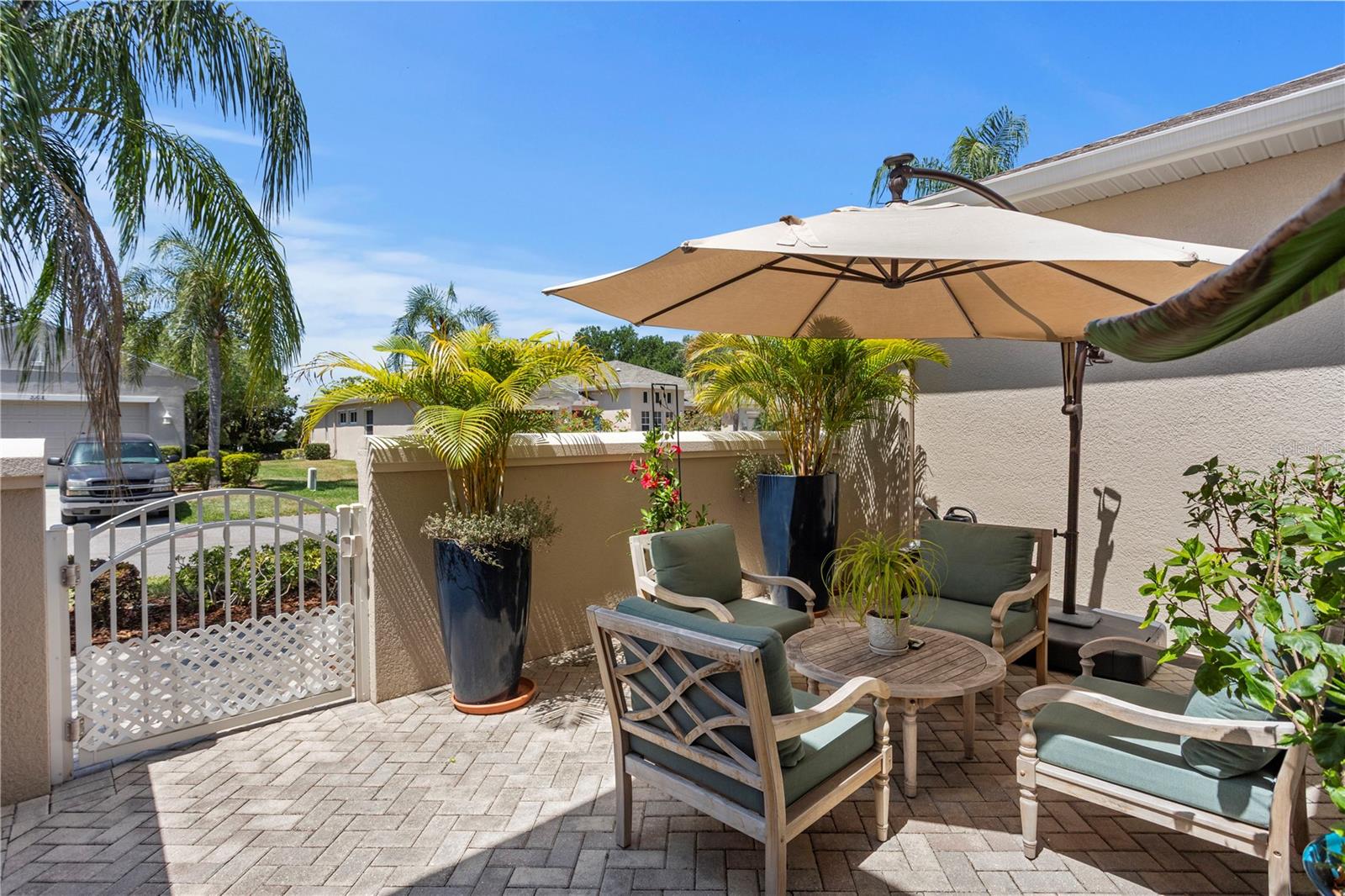 2119 SIFIELD GREENS WAY, SUN CITY CENTER, FL, 33573