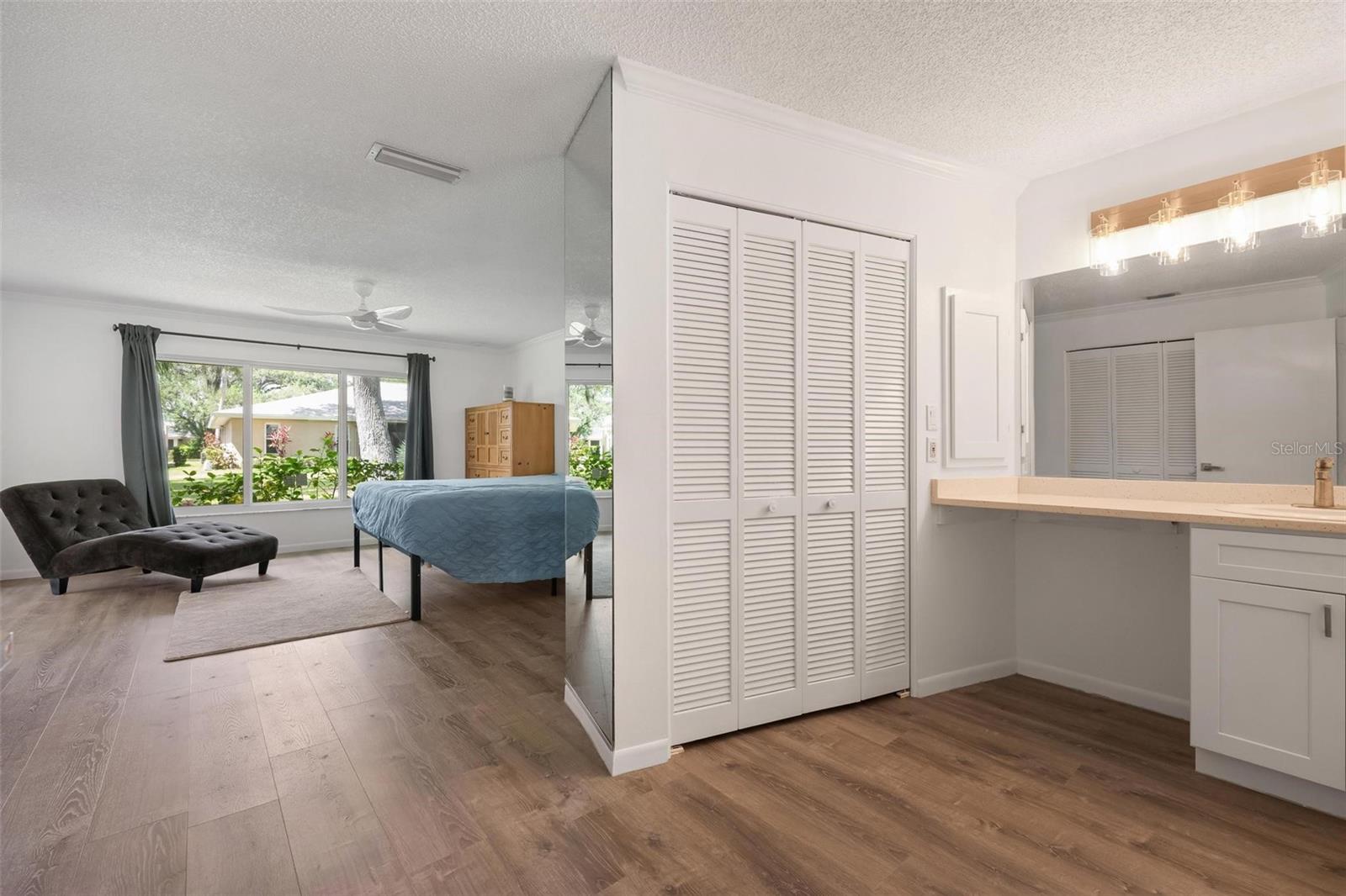 4212 CENTER GATE LN #2, SARASOTA, FL, 34233