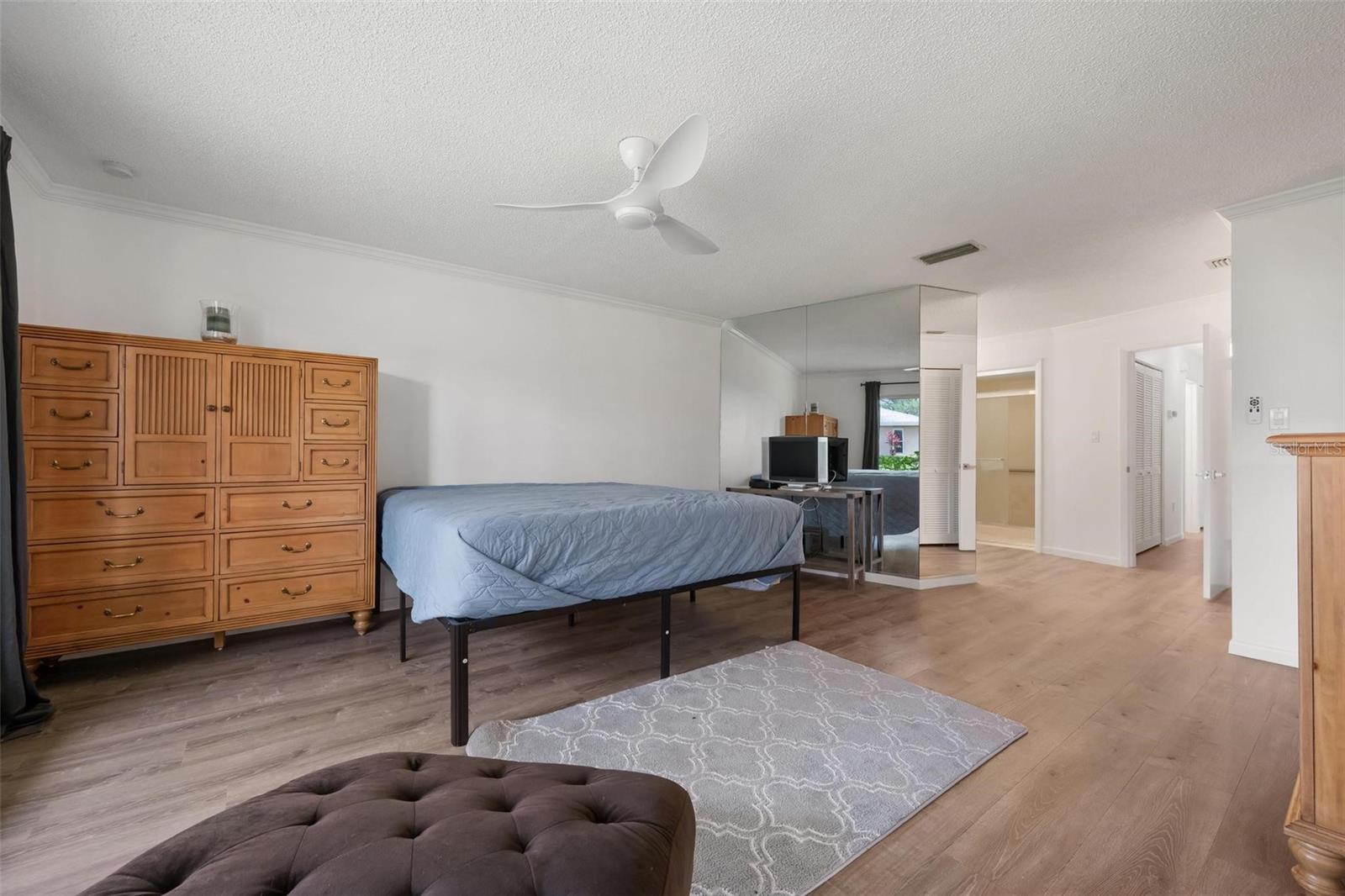 4212 CENTER GATE LN #2, SARASOTA, FL, 34233