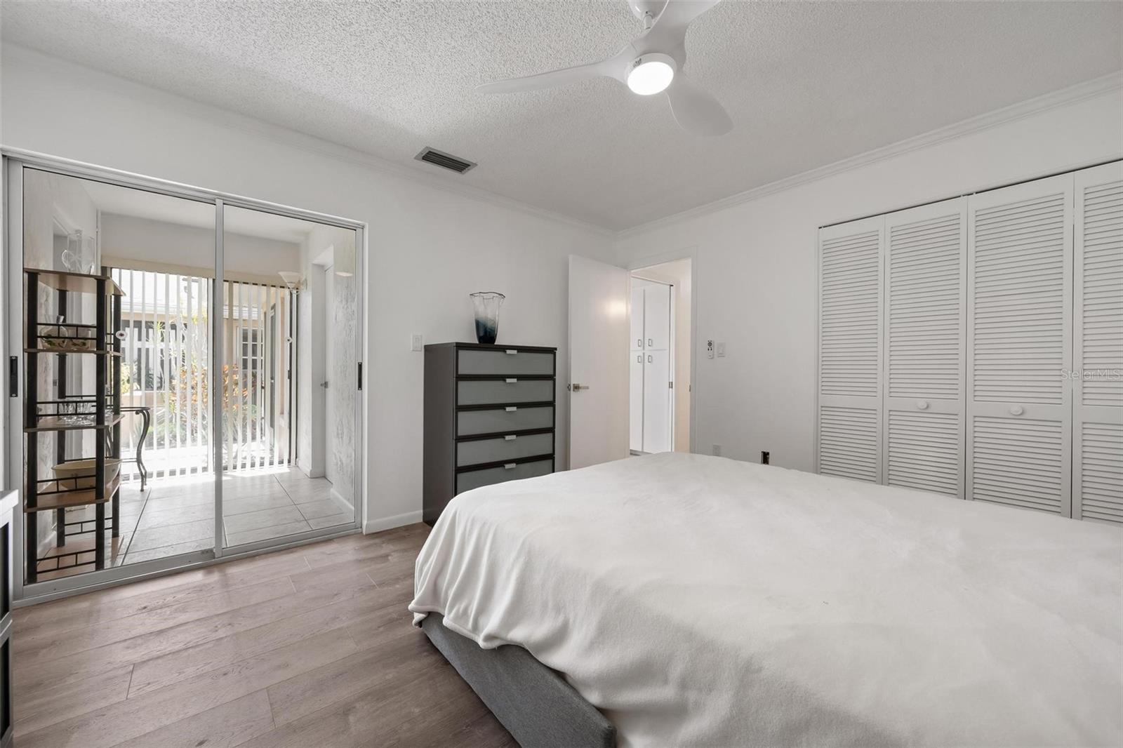 4212 CENTER GATE LN #2, SARASOTA, FL, 34233