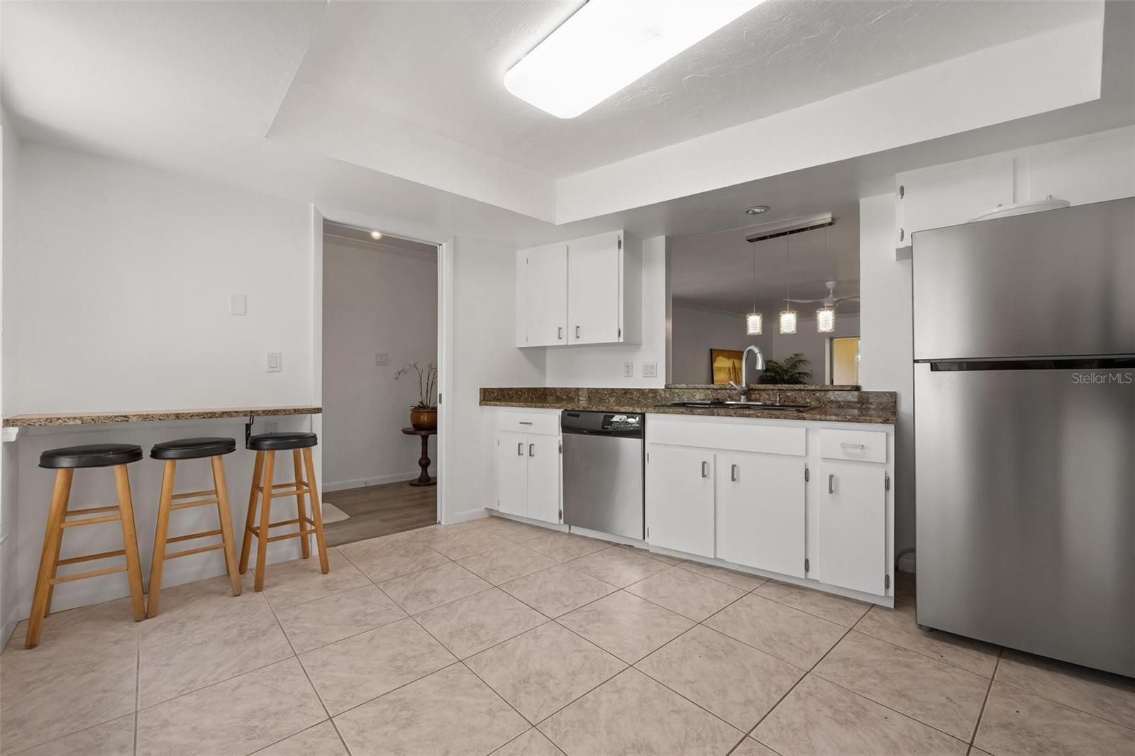 4212 CENTER GATE LN #2, SARASOTA, FL, 34233
