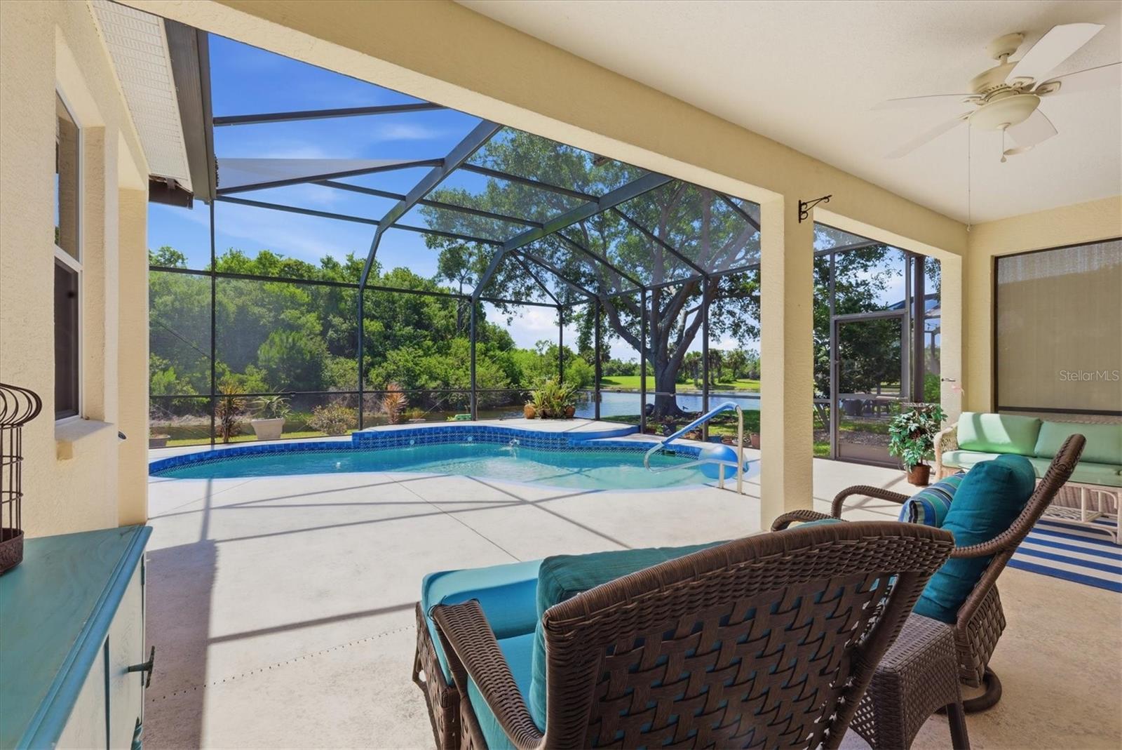6420 ROOKERY CIR, BRADENTON, FL, 34203