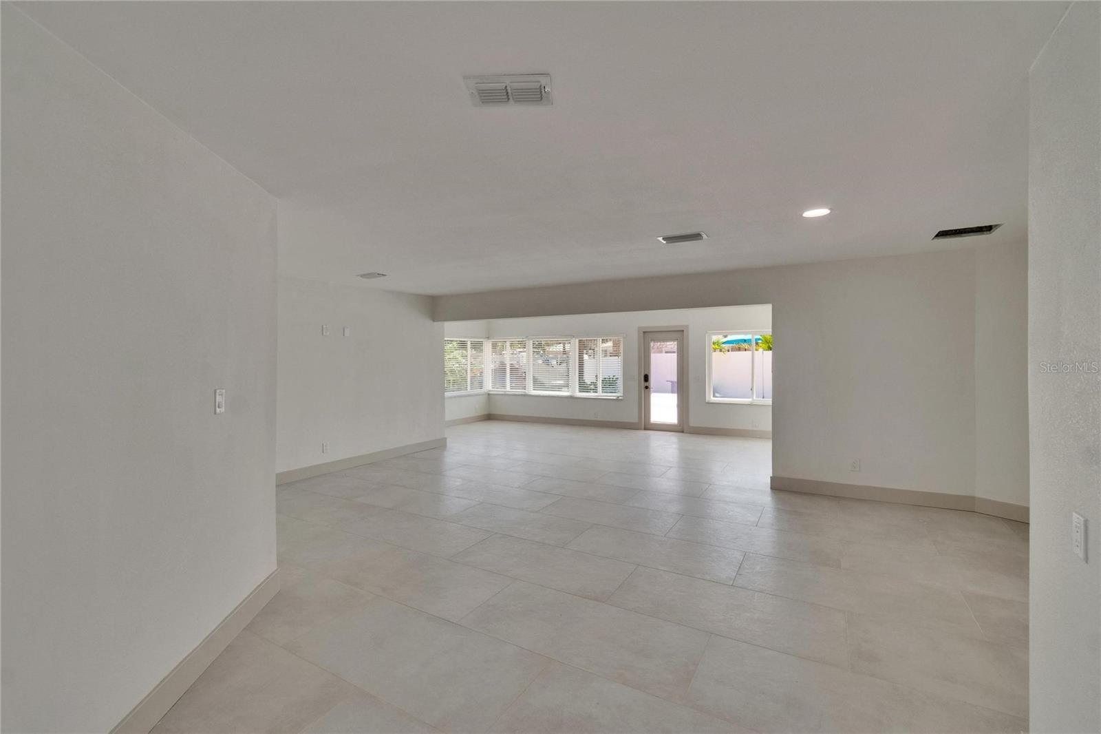 1492 SEA GULL DR S, SOUTH PASADENA, FL, 33707