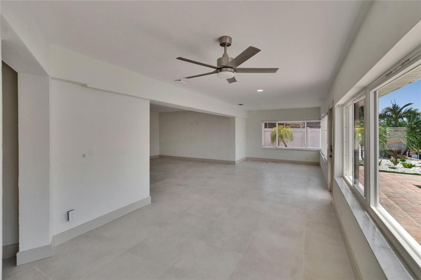 1492 SEA GULL DR S, SOUTH PASADENA, FL, 33707
