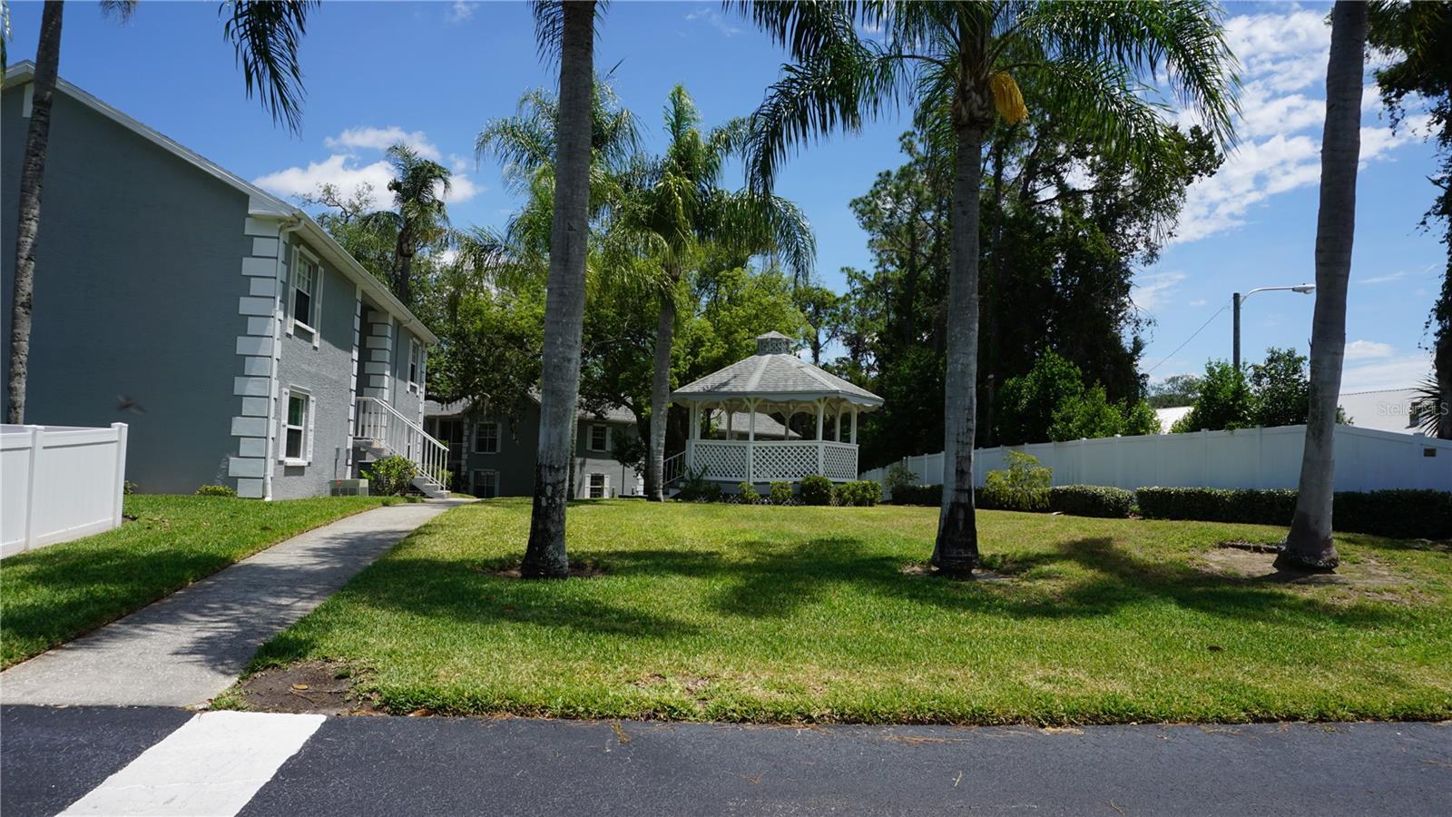 7713 HILLSIDE CT #203, HUDSON, FL, 34667