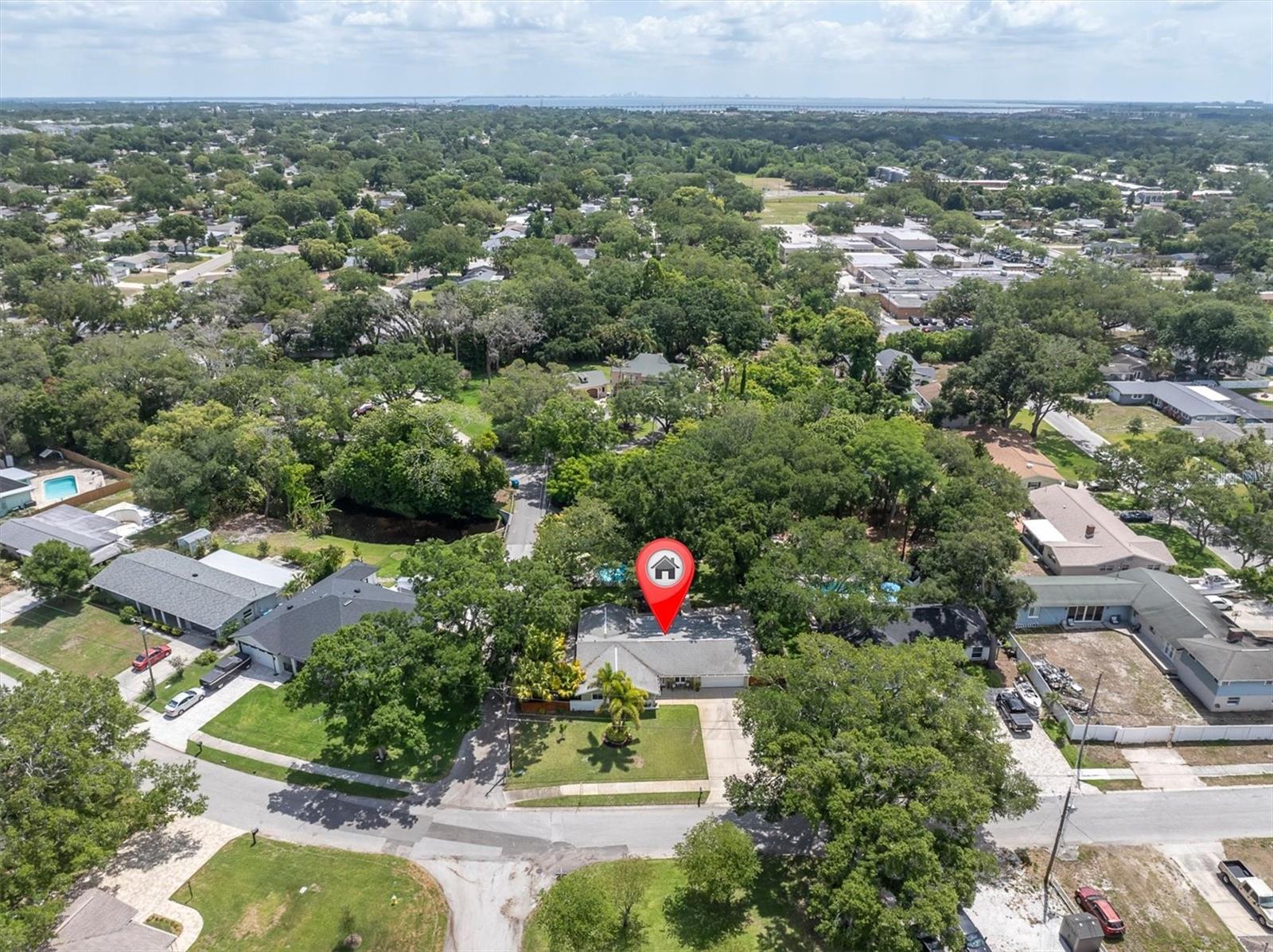 1243 BROOKSIDE DR, CLEARWATER, FL, 33764
