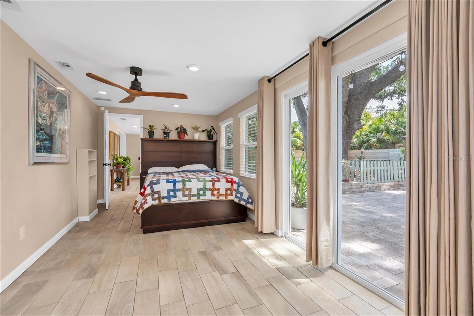 1243 BROOKSIDE DR, CLEARWATER, FL, 33764