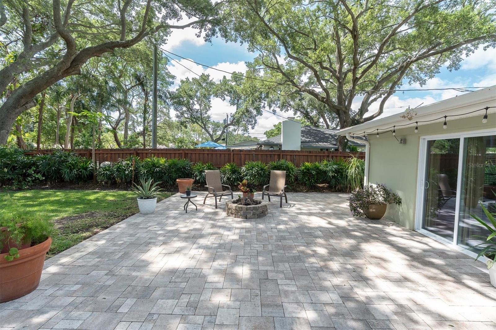 1243 BROOKSIDE DR, CLEARWATER, FL, 33764