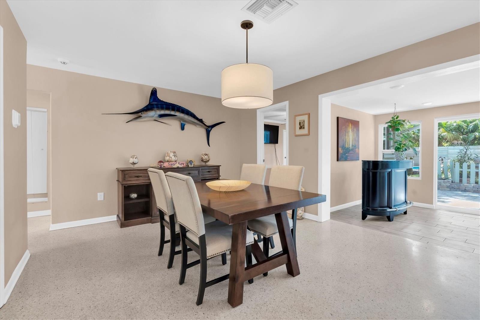 1243 BROOKSIDE DR, CLEARWATER, FL, 33764