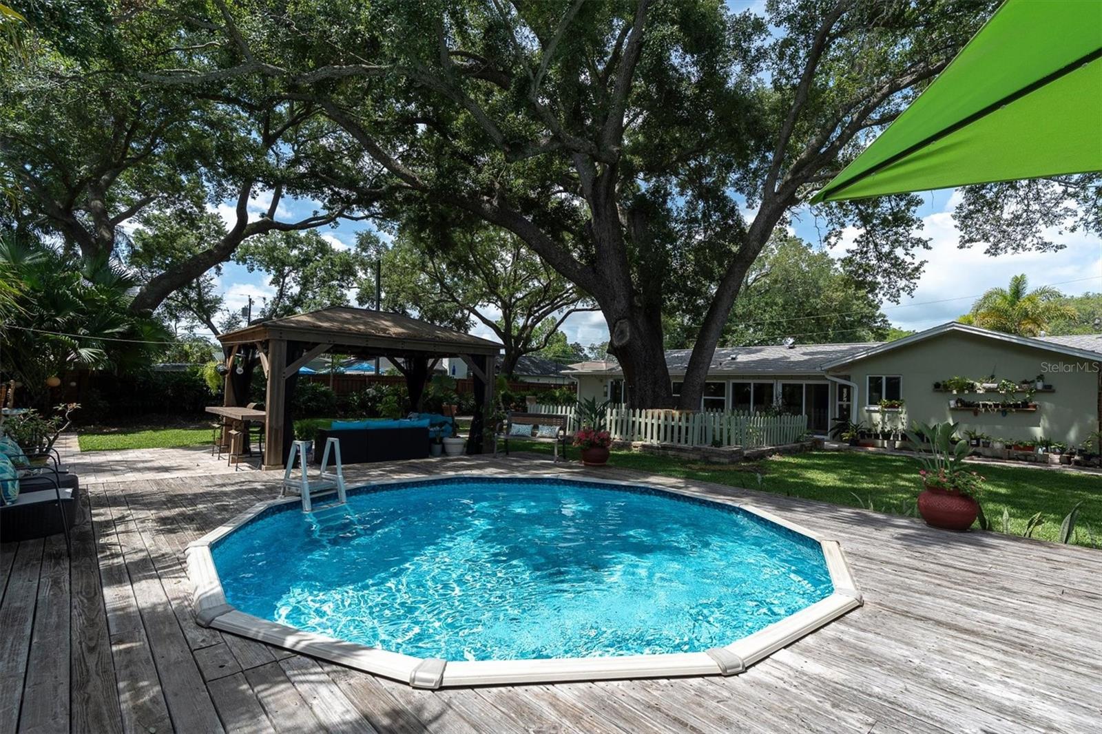 1243 BROOKSIDE DR, CLEARWATER, FL, 33764