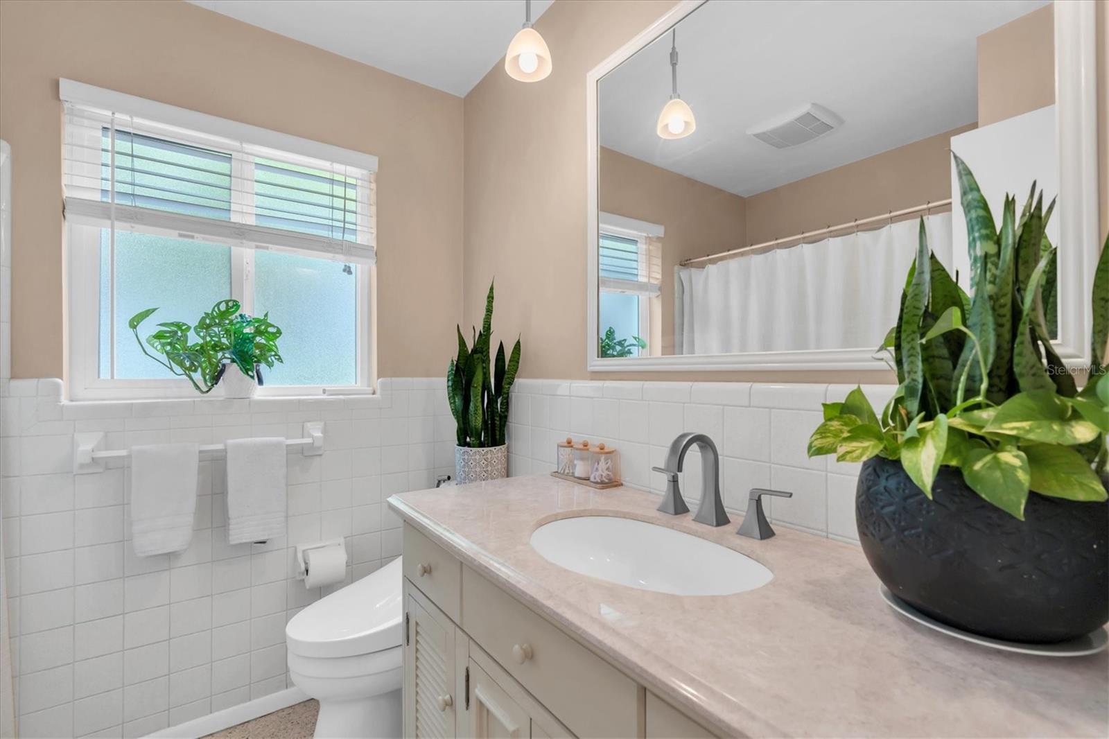 1243 BROOKSIDE DR, CLEARWATER, FL, 33764
