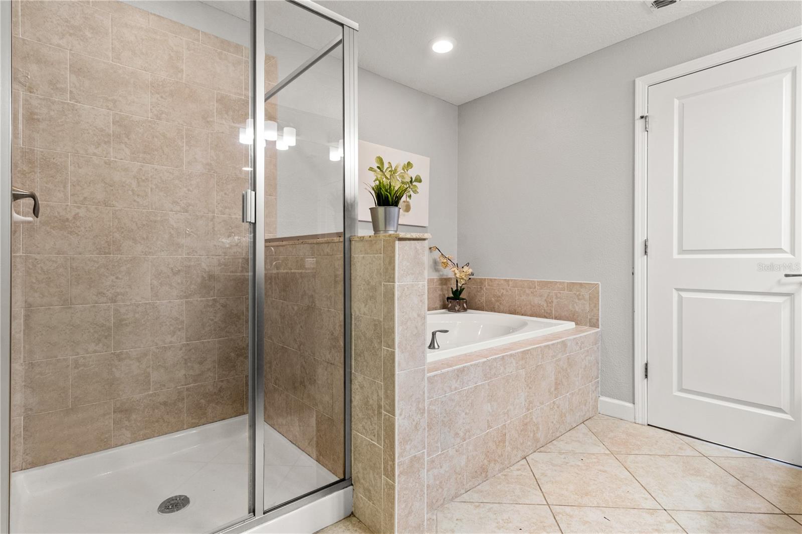 3281 GENTLE DELL, WESLEY CHAPEL, FL, 33543