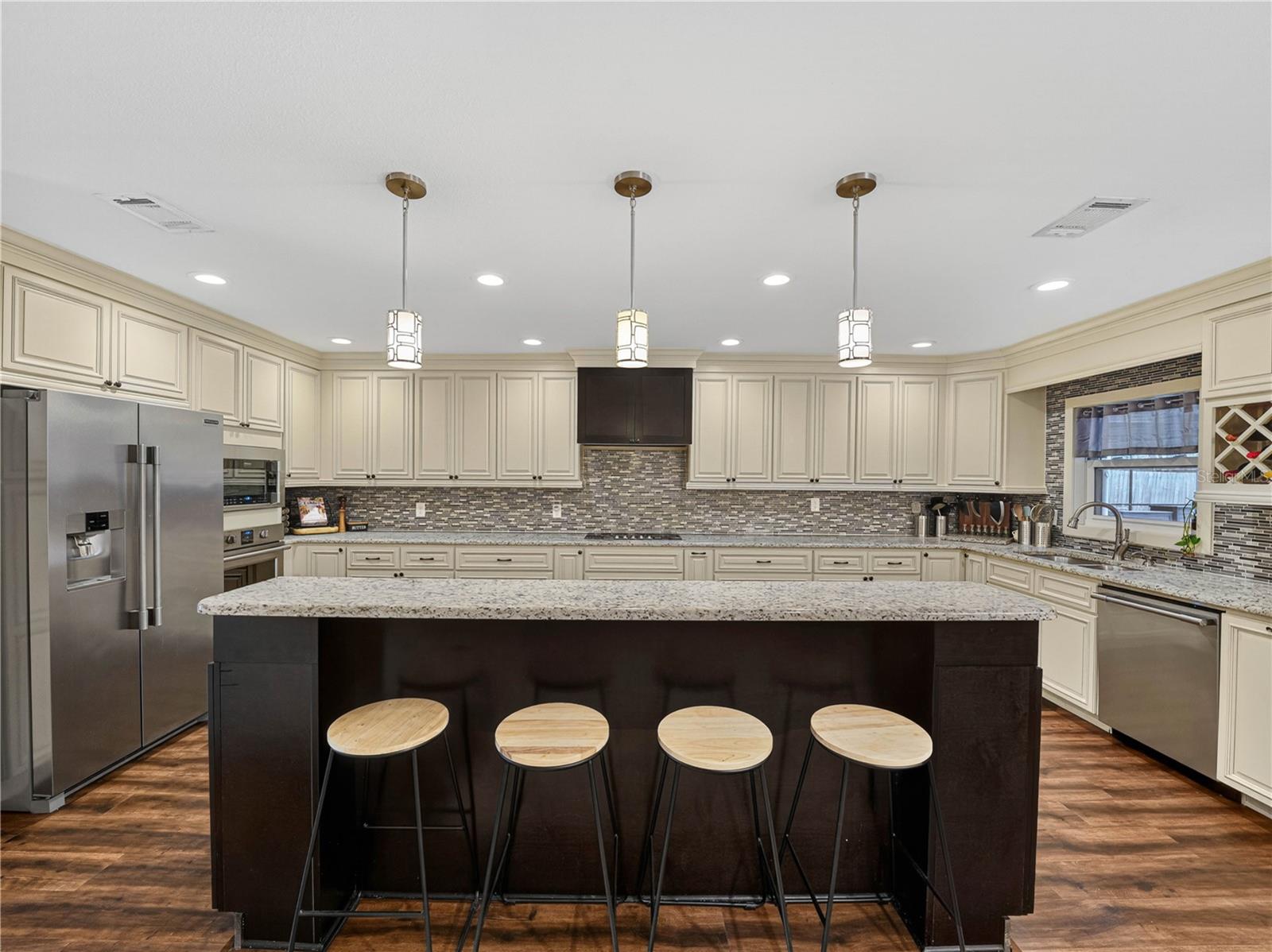 4615 KINGS POINT CT, LAKELAND, FL, 33813