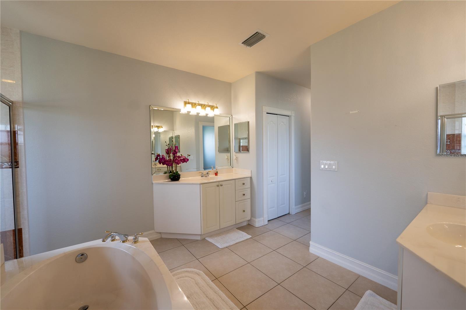 888 BOUNDARY BLVD, ROTONDA WEST, FL, 33947
