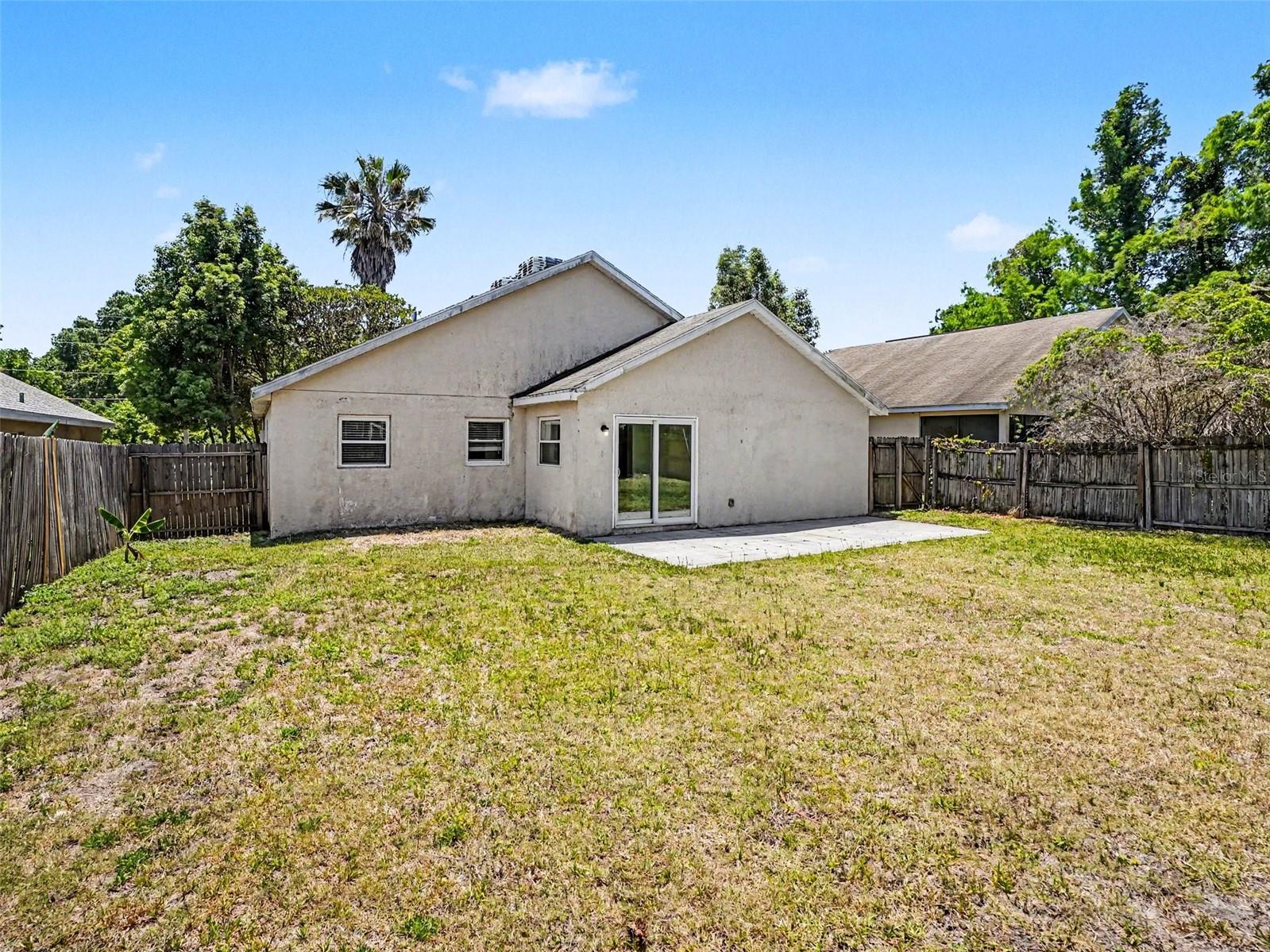207 LAKE MCCOY DR, APOPKA, FL, 32712