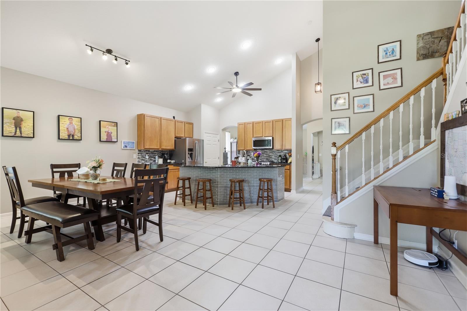 423 VICTORIA HILLS DR, DELAND, FL, 32724