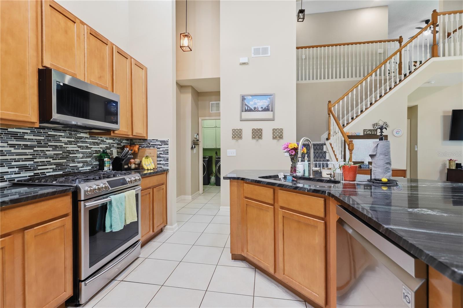 423 VICTORIA HILLS DR, DELAND, FL, 32724
