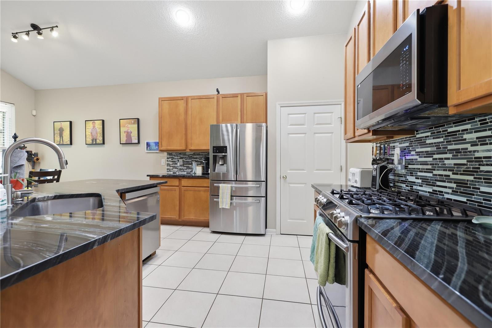 423 VICTORIA HILLS DR, DELAND, FL, 32724