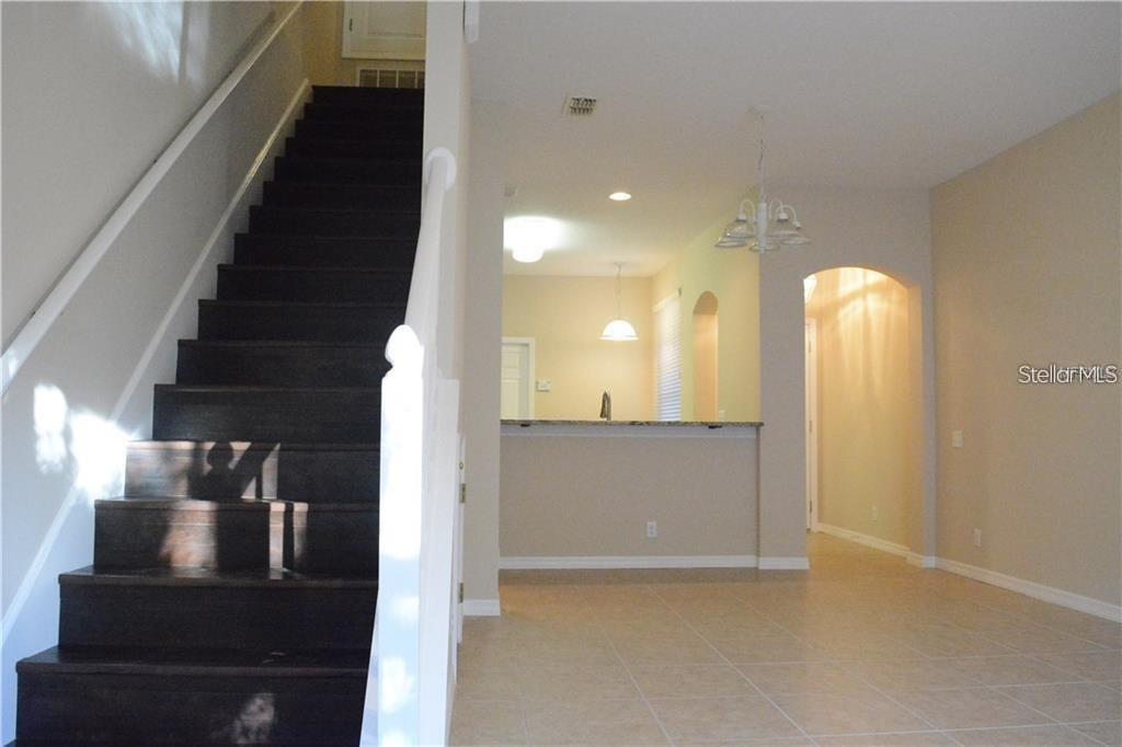 4134 BISMARCK PALM DR, TAMPA, FL, 33610