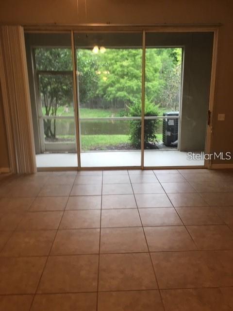 4134 BISMARCK PALM DR, TAMPA, FL, 33610