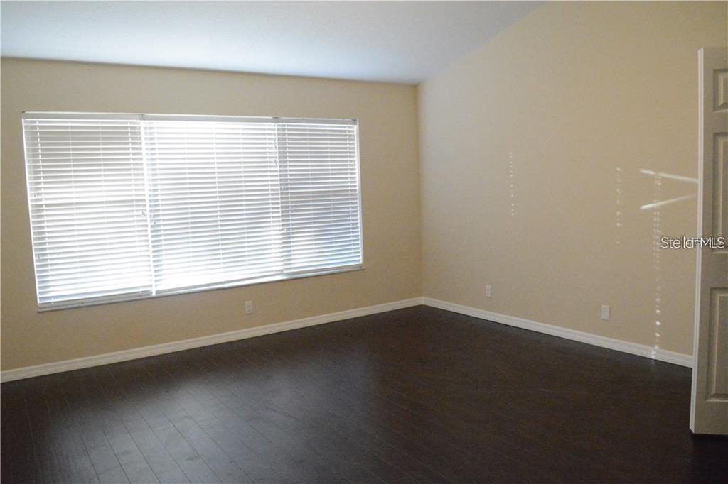 4134 BISMARCK PALM DR, TAMPA, FL, 33610