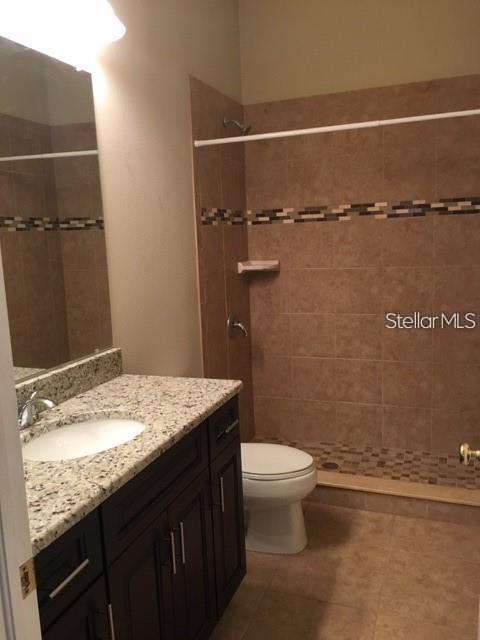 4134 BISMARCK PALM DR, TAMPA, FL, 33610