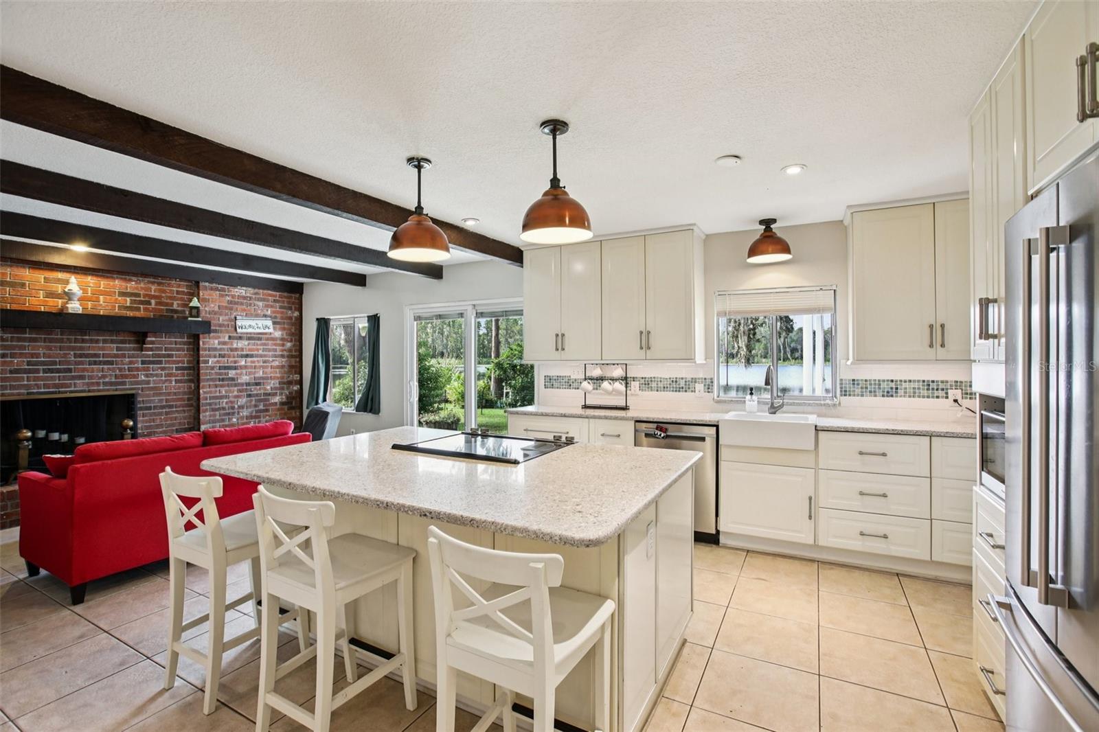 19254 BLOUNT RD, LUTZ, FL, 33558