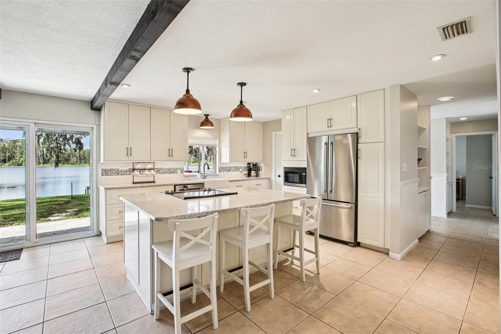 19254 BLOUNT RD, LUTZ, FL, 33558