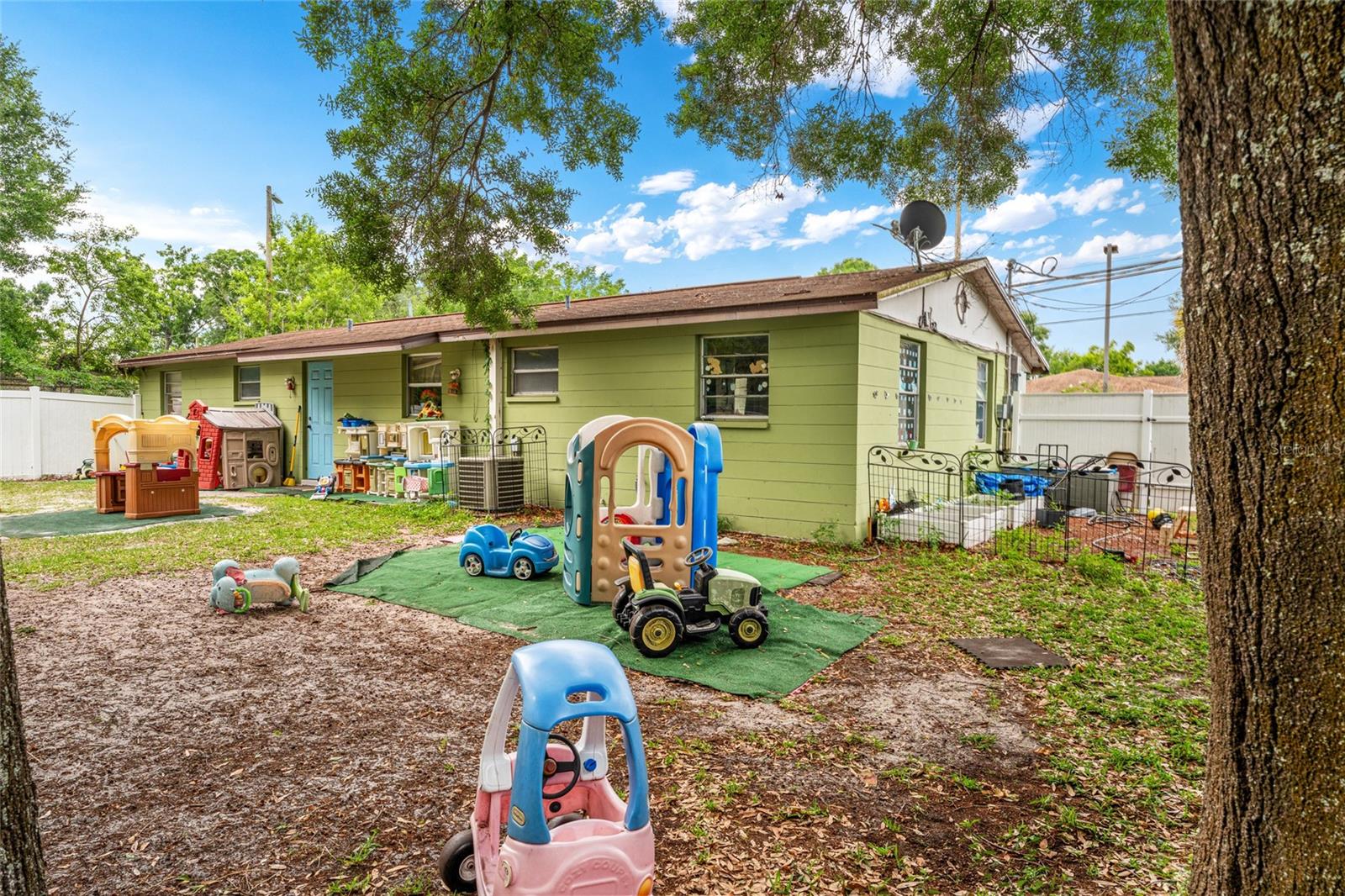 14009 N 20TH ST, TAMPA, FL, 33613