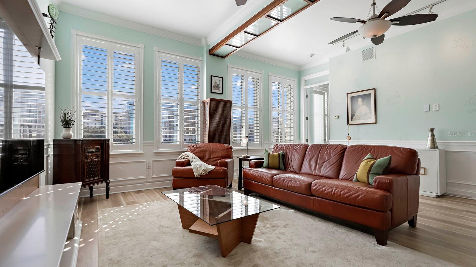 405 CENTRAL AVE #200, ST PETERSBURG, FL, 33701