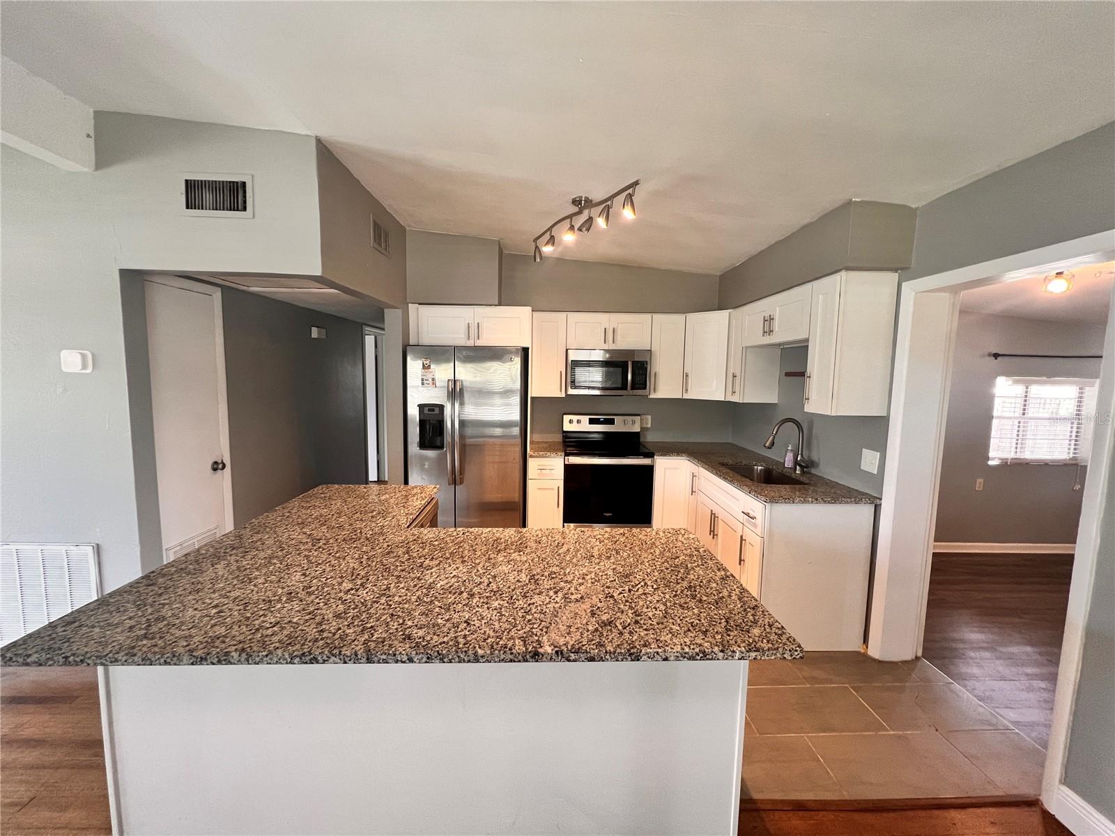722 BALTIMORE DR, ORLANDO, FL, 32810