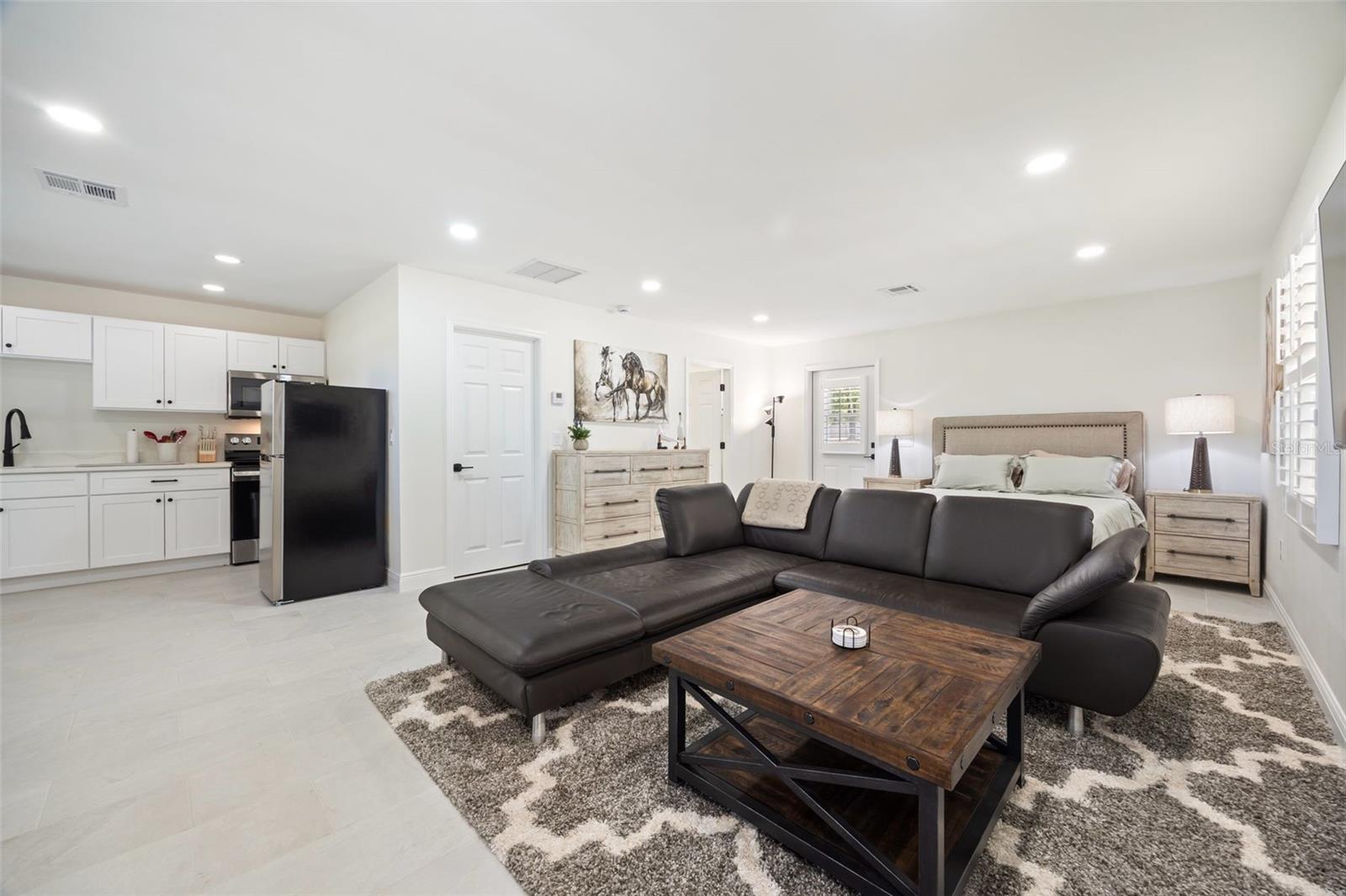 663 NW 80TH AVE, OCALA, FL, 34482