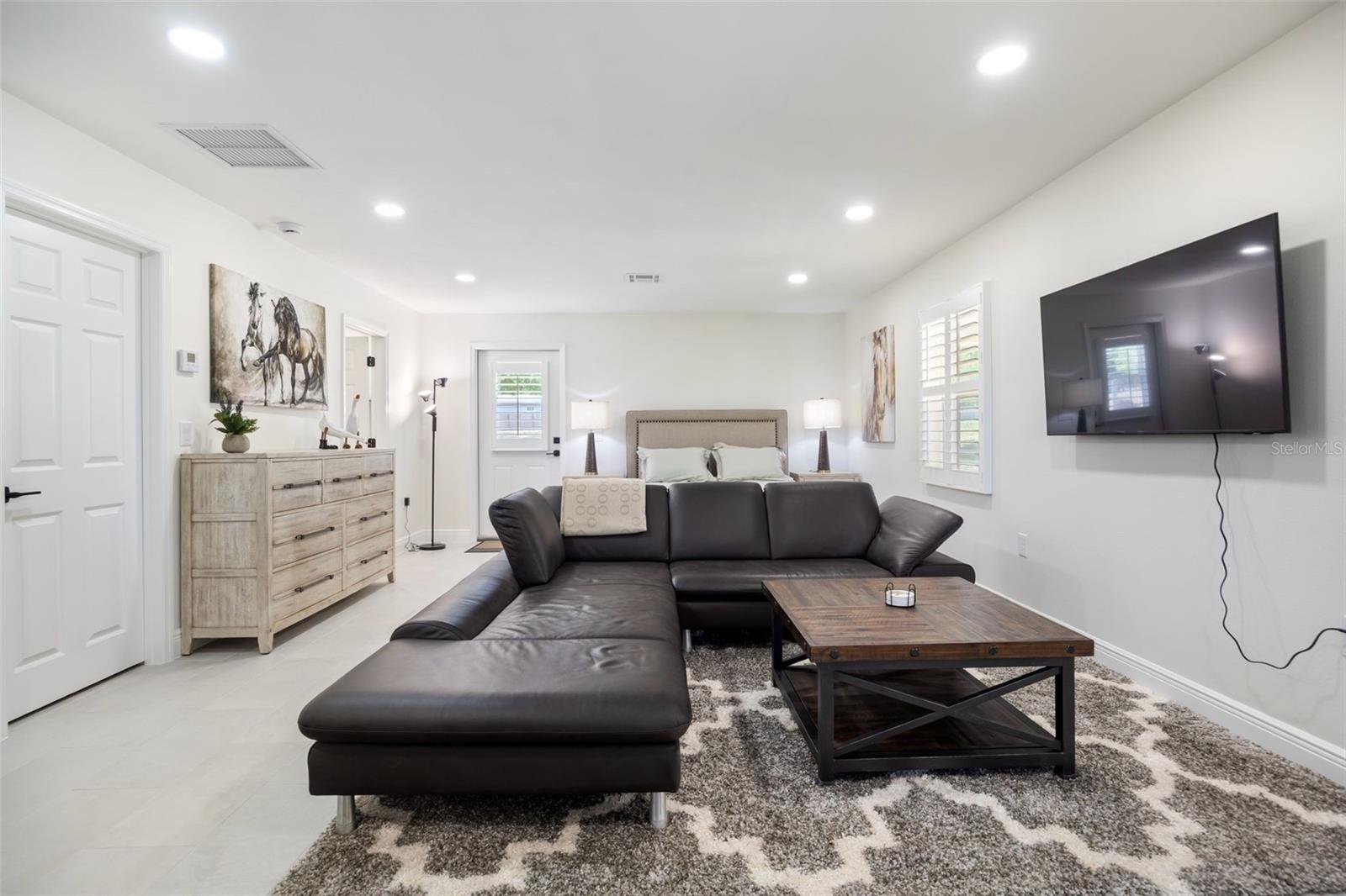 663 NW 80TH AVE, OCALA, FL, 34482