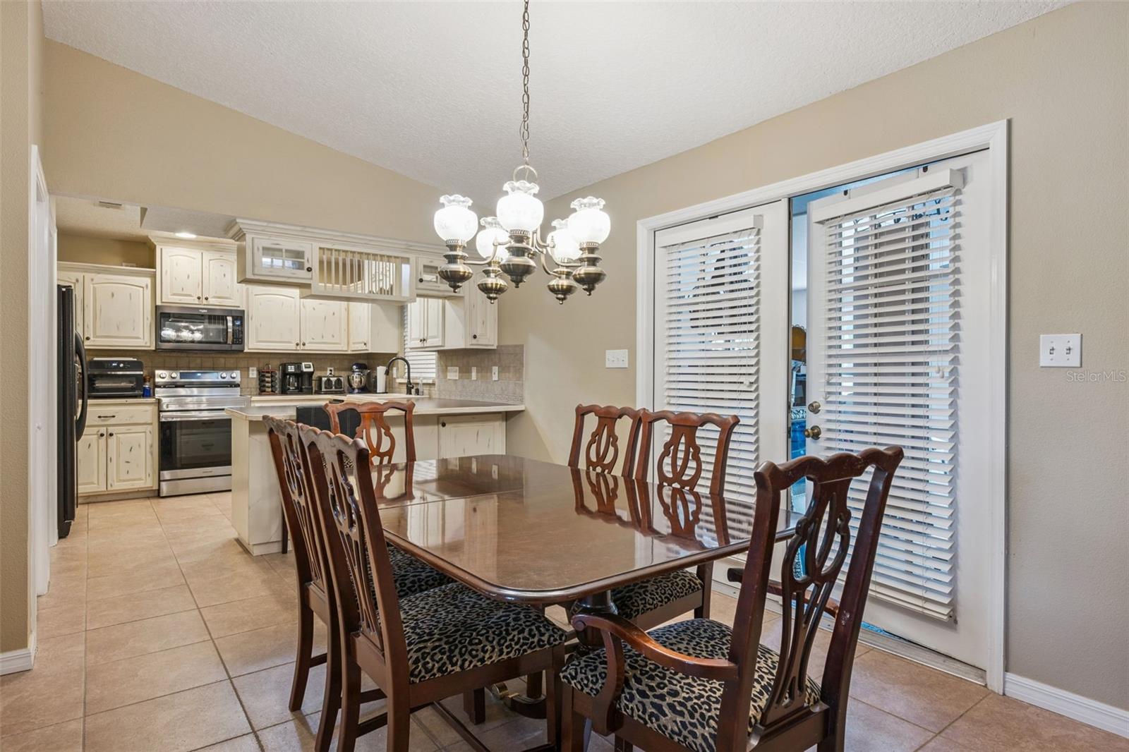1081 SALSONA AVE, KISSIMMEE, FL, 34744